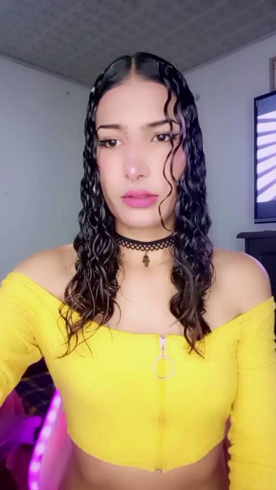 Lanna_horny live from Colombia