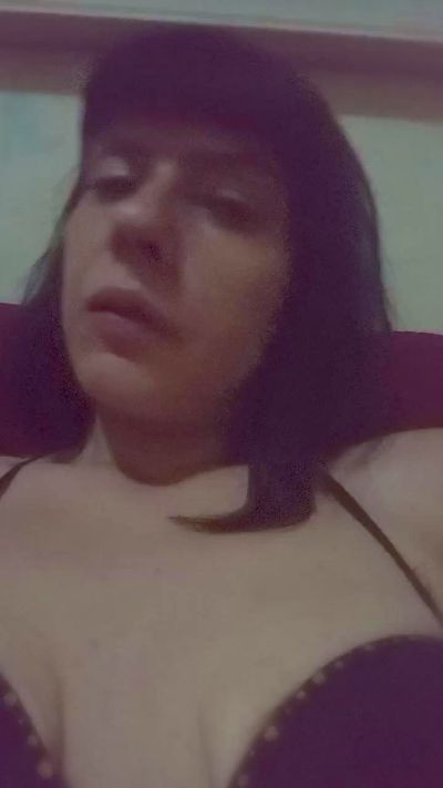 Lea981 live from Italy