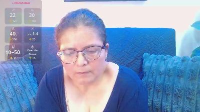 Linda_banks_ live from United States