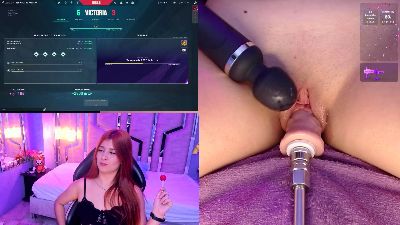 LizzieCute_ live from Italy