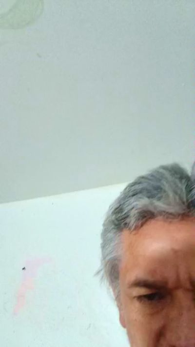 Lonlyboyy1 live from United States