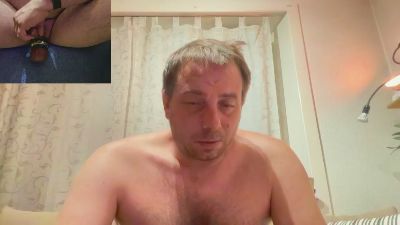 Lucaslave86 live from Italy