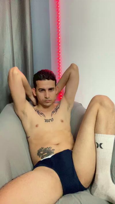 Manuhit live from Venezuela