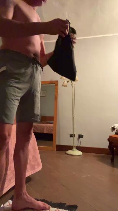 Massimoit1 live from Italy