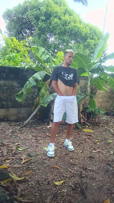 Max_hardPig live from Colombia