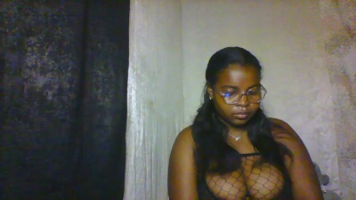 Nadiaflirt live from France