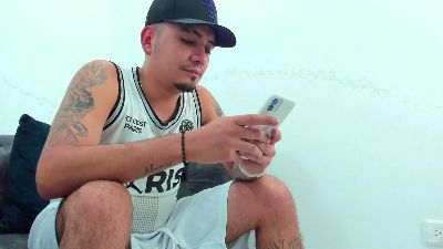 Owensttone live from Colombia