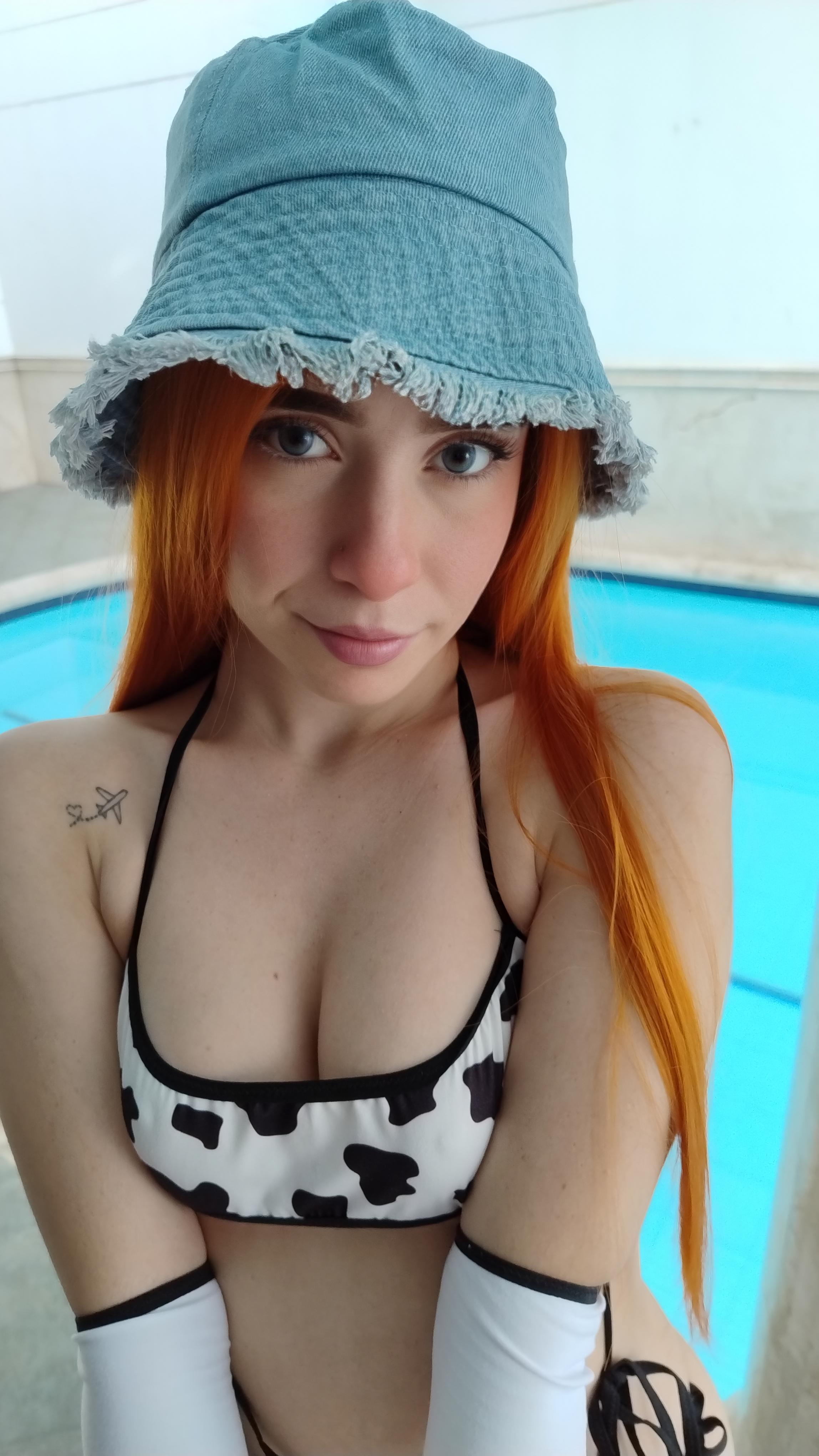 PeachRose_ live from Spain
