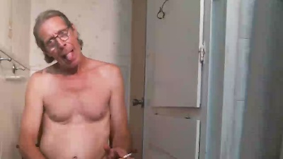 PeterectOmatic live from United States