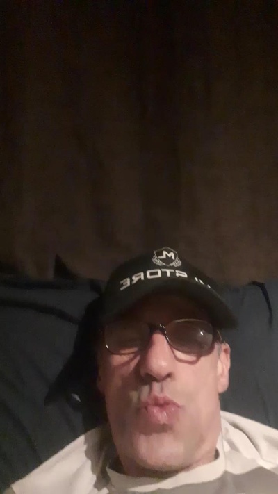 Romant7co live from France
