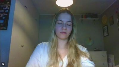 Rosie_June live from Germany