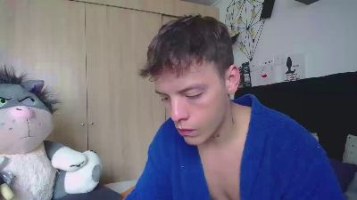 Santiago_xhot live from Colombia