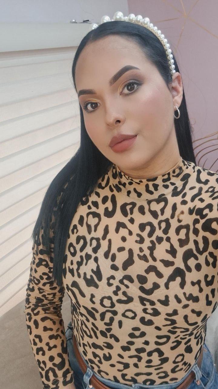 SharlothMendoza live from Italy