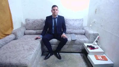 Smarty_Biz live from United States