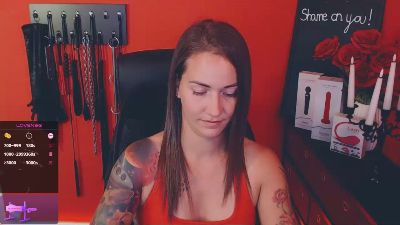 Warren__Jane live from United Kingdom