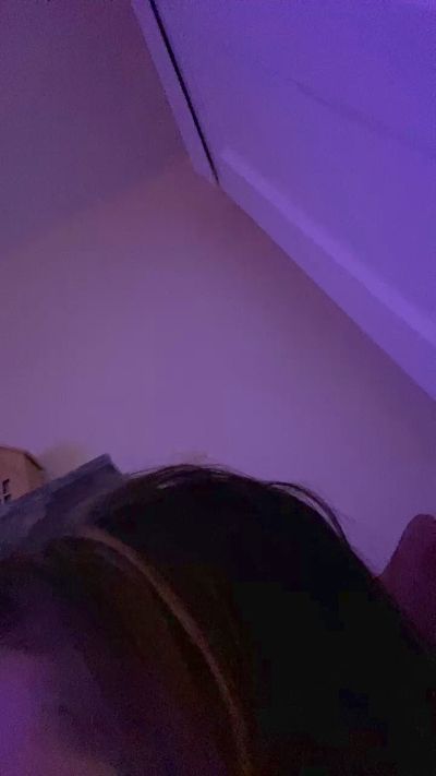 YoungcoupleAny1 live from United Kingdom