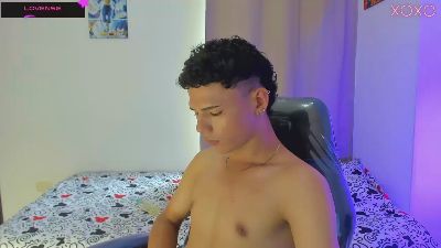 adonis_lovely live from United States