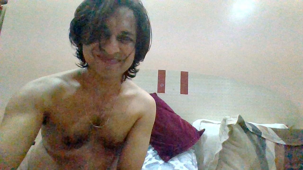 akon99 live from India