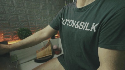 alex_volo live from Italy