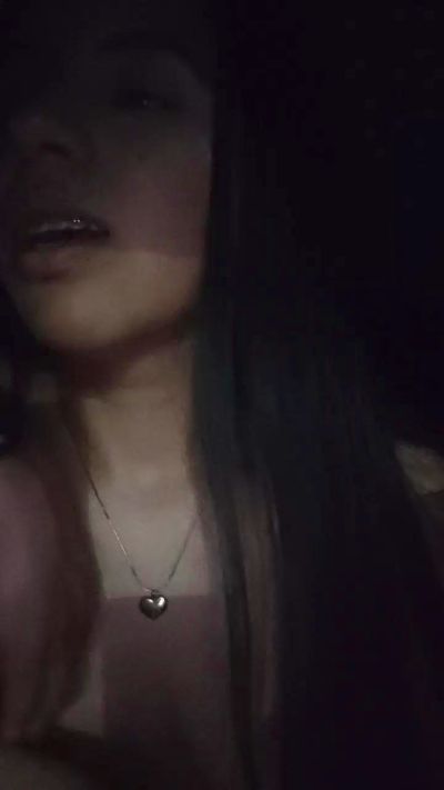ammy_gomez27 live from Colombia