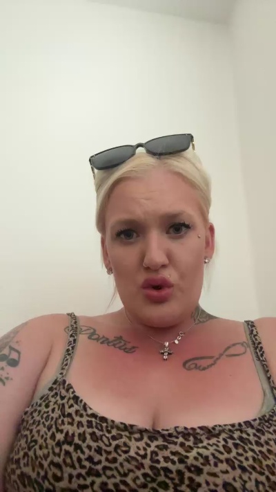 bonnieclyydexxx live from Sweden