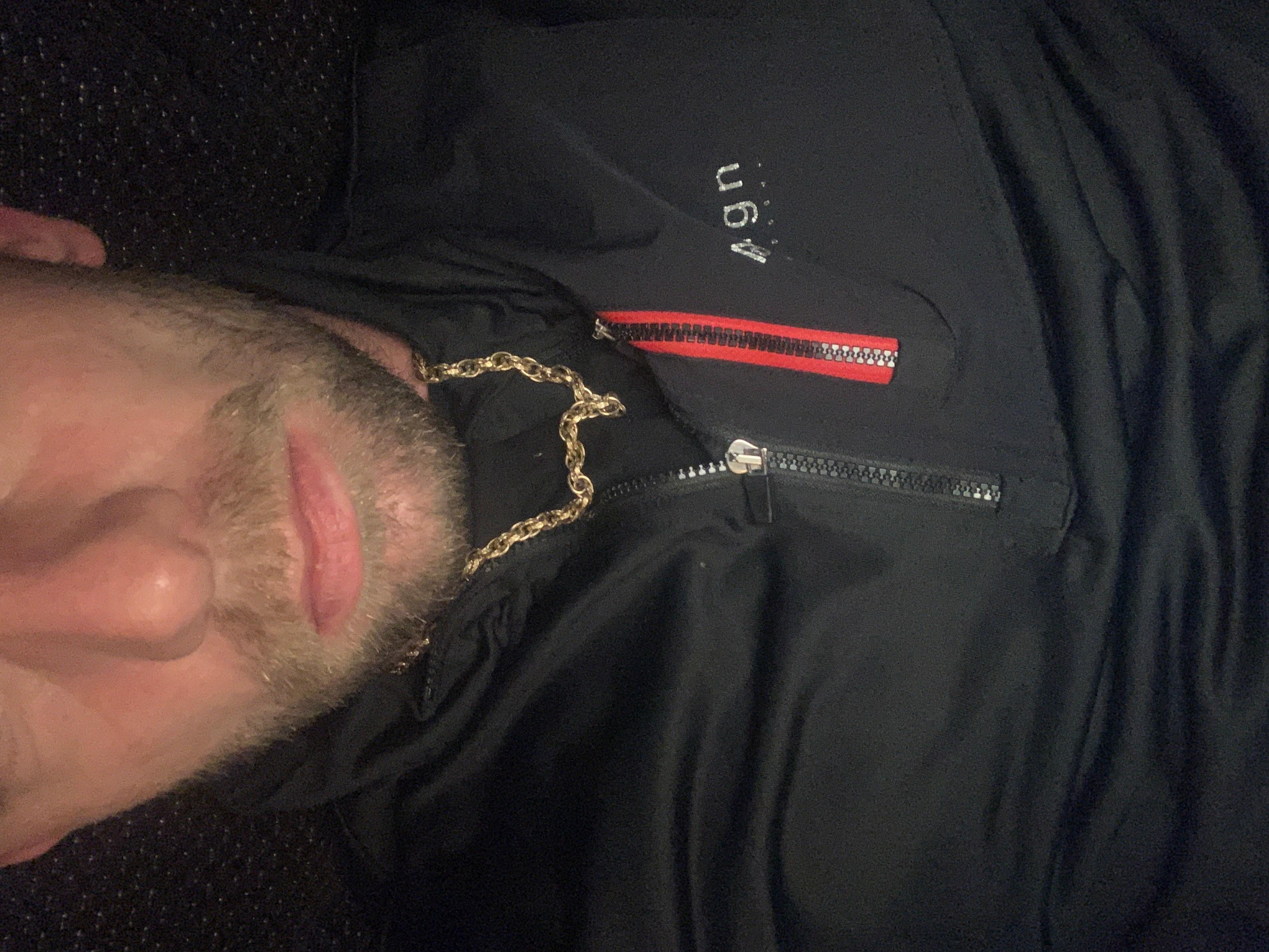 britishgay_chav live from United Kingdom
