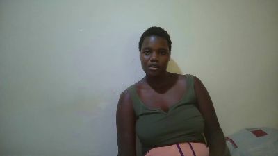 cute_heaven live from Kenya