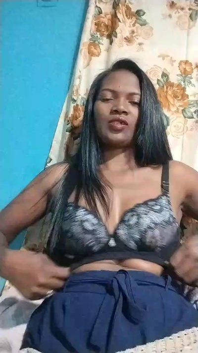 diana418 live from Madagascar