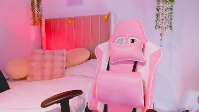 dulce_doll live from Colombia