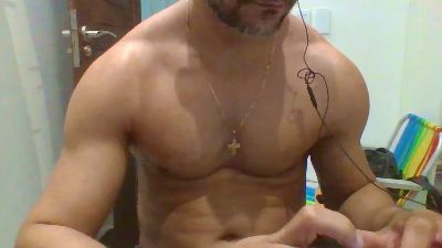 kdutelles007 live from Brazil