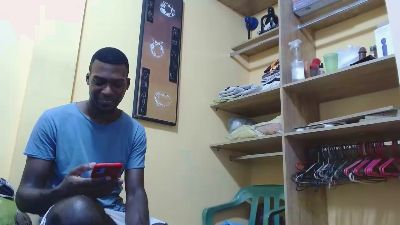 kurtbigcock69 live from Colombia