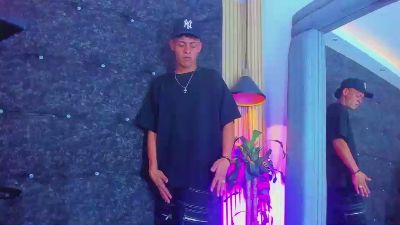leo_hot21 live from Colombia