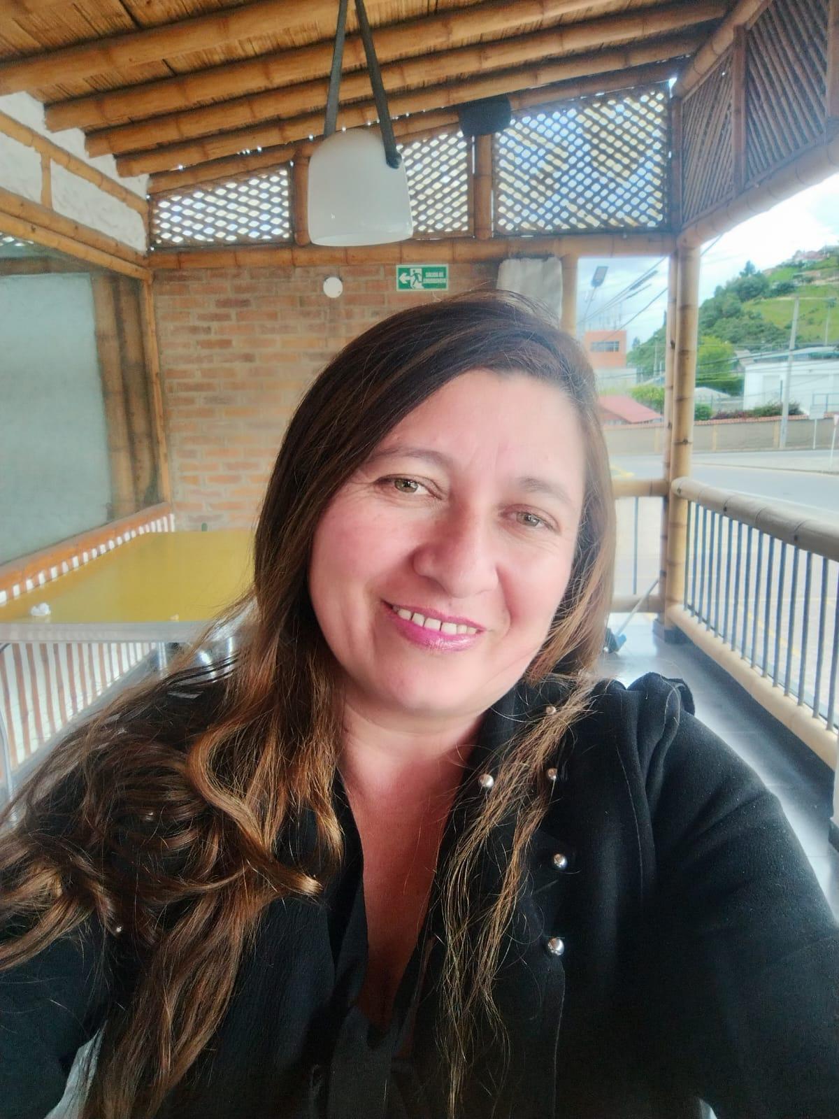 lilith_torres live from Colombia