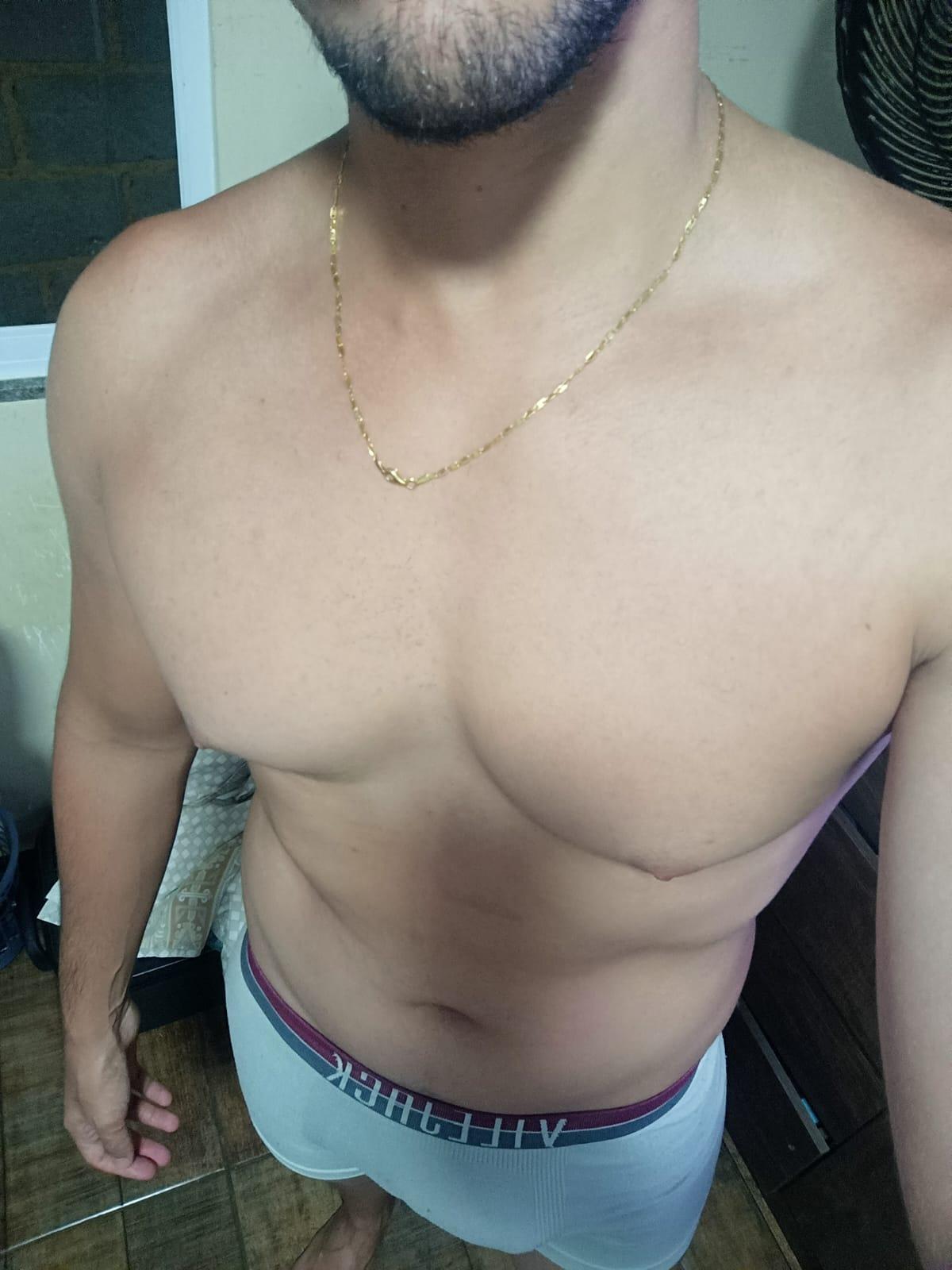 lucasmineiro4 live from Brazil