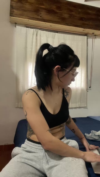 mica88xxx live from Argentina