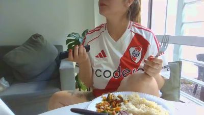 mieldulcexx live from Argentina