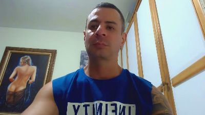 nicolay_74 live from Colombia
