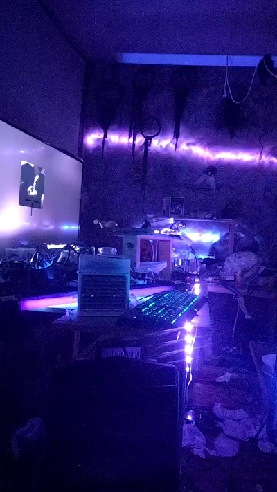 physicssexpert live from United States
