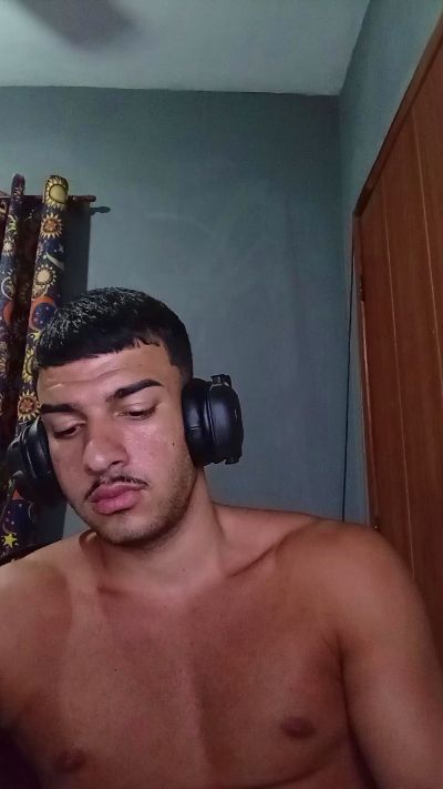 robsonhaha live from Brazil