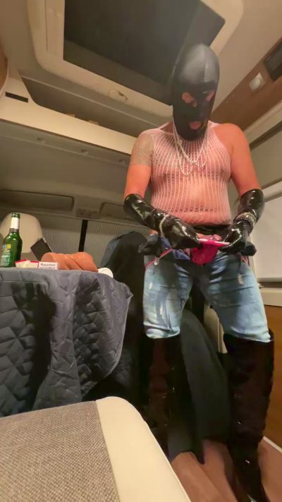 tomtailerhot live from Germany