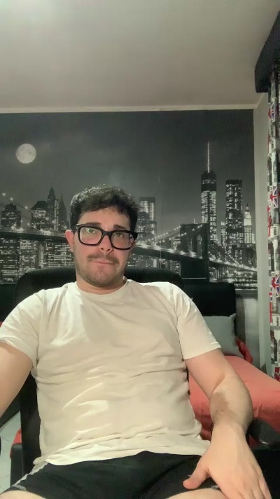 toro99_sexy live from Italy