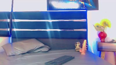valentina_kiss1 live from Colombia